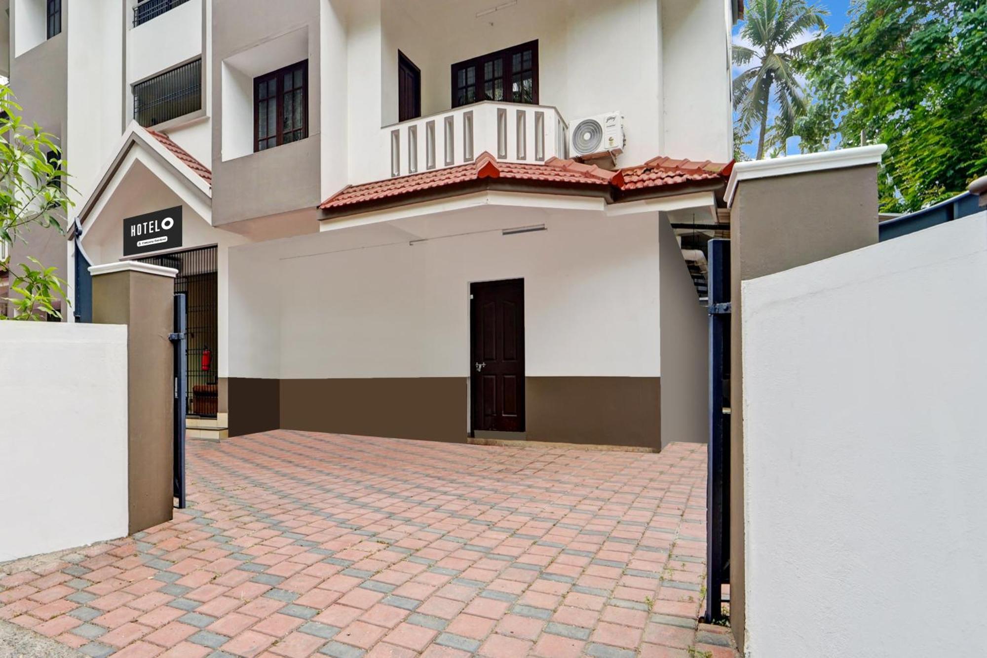 Super Hotel O West Hill Near Mietra Hospital Varakal Extérieur photo