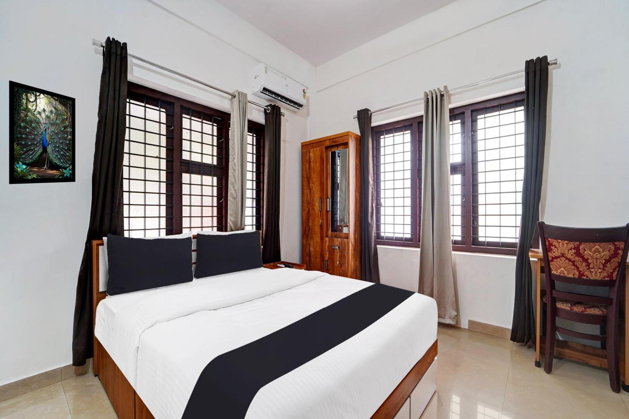 Super Hotel O West Hill Near Mietra Hospital Varakal Extérieur photo